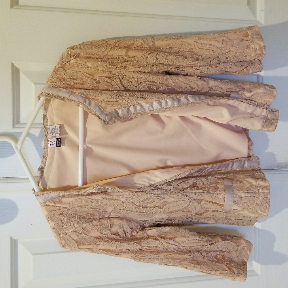 XL Love on a Hanger lace jacket